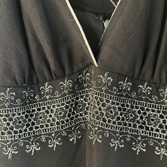 Julie Brown Empire Waist Dress with silver sparkle detail - Picture 8 of 9